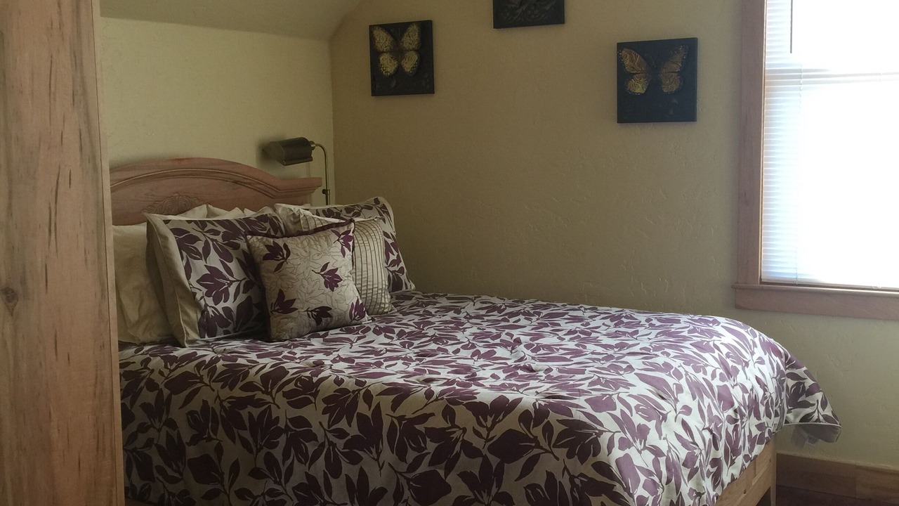 Photo of Bedroom in Old Town West