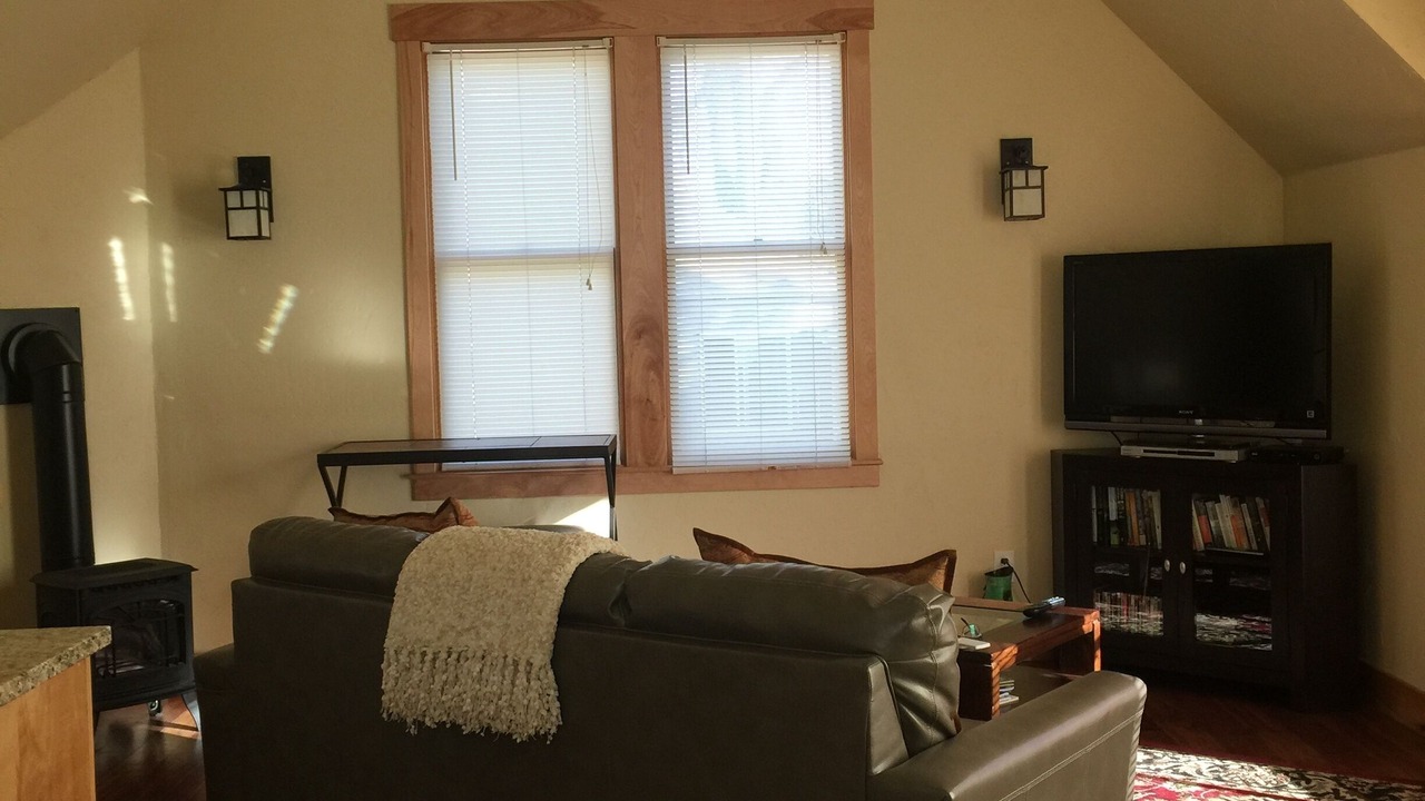 Photo of Livingroom in Old Town West