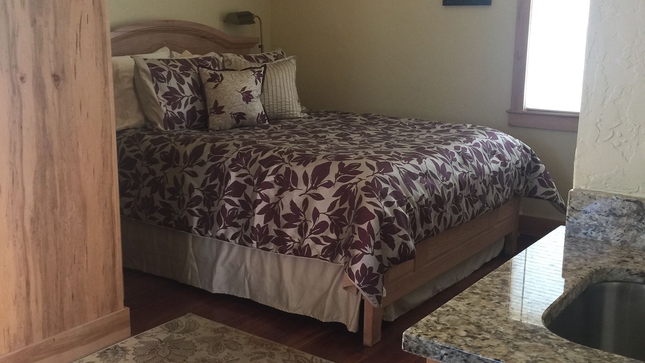Photo of Bedroom in Old Town West
