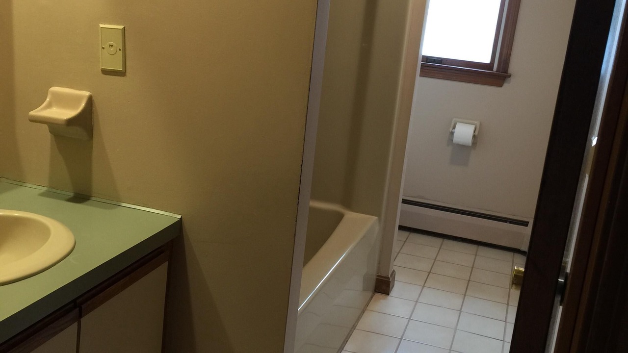 Photo of Bathroom in Eastward Look