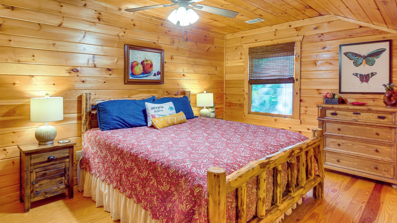 Photo of Bathroom in Ellijay