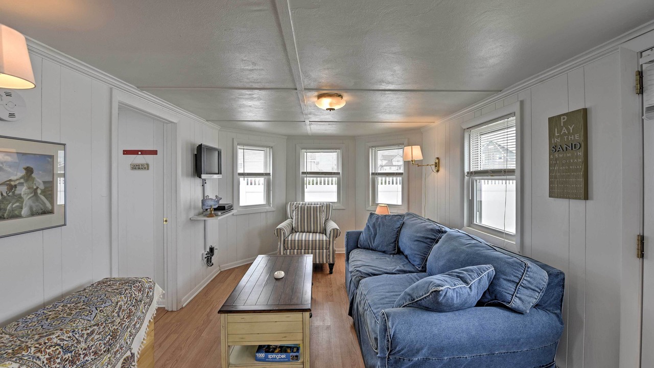 Photo of Bedroom in Matunuck