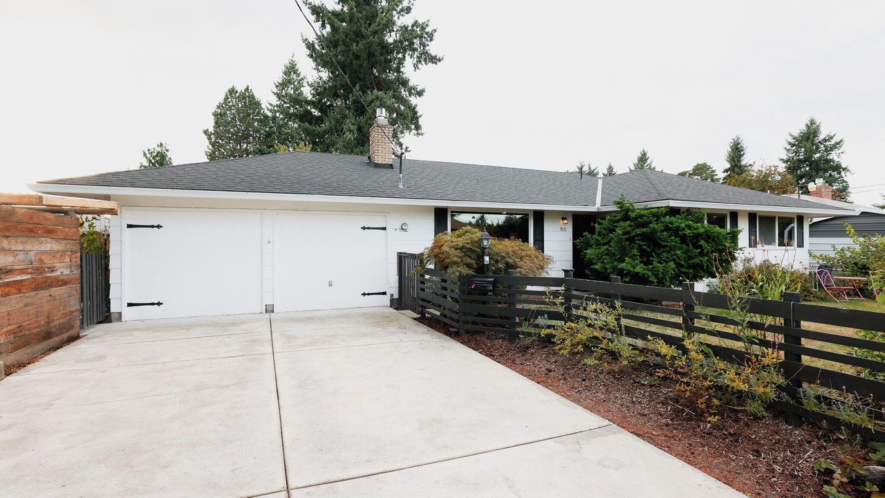 Photo of Outdoor in Milwaukie