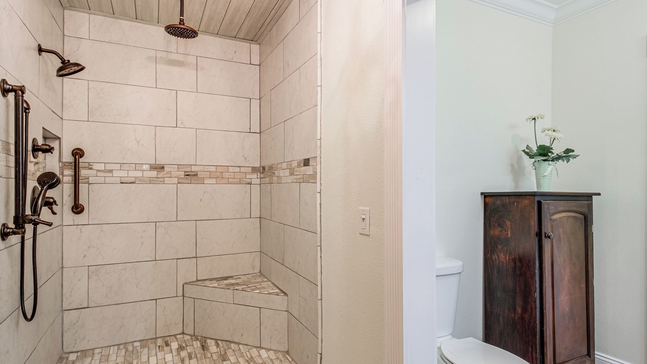 Photo of Bathroom in Pulaski