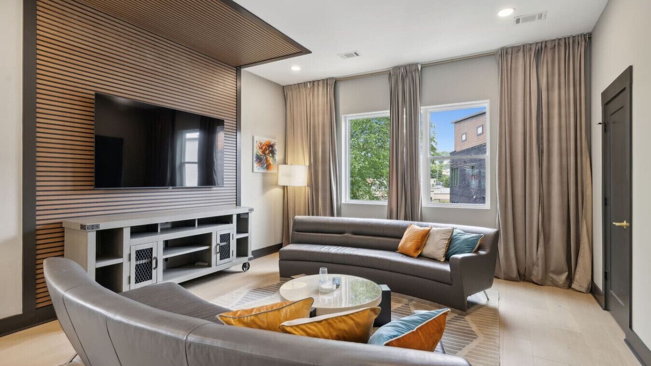 Photo of Livingroom in Madison