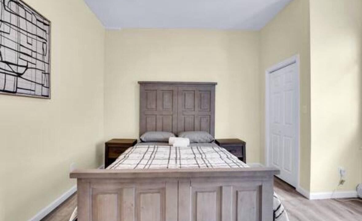 Photo of Bedroom in South Side
