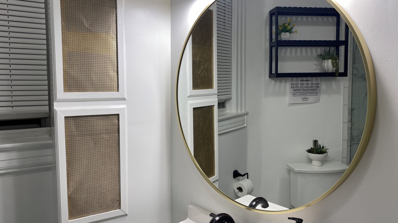 Photo of Bathroom in South Side