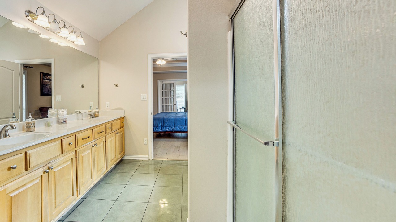 Photo of Bathroom in Flint