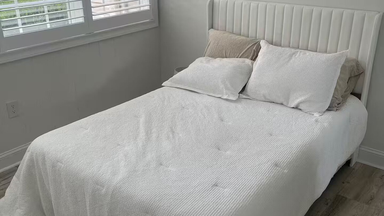 Photo of Bedroom in Downtown Knoxville