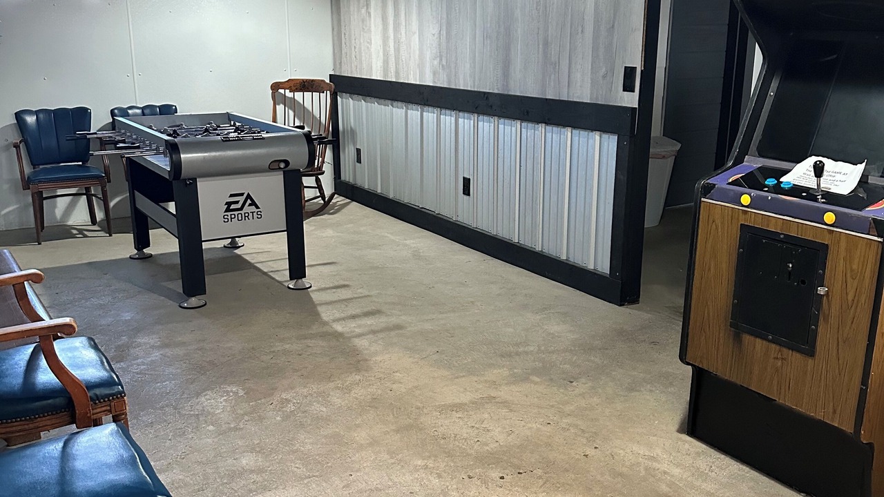 Photo of Bedroom in Conneaut