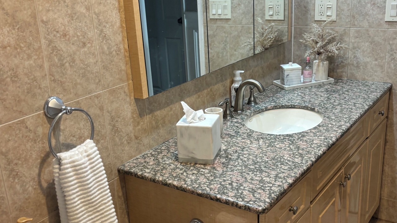 Photo of Bathroom in Plainview