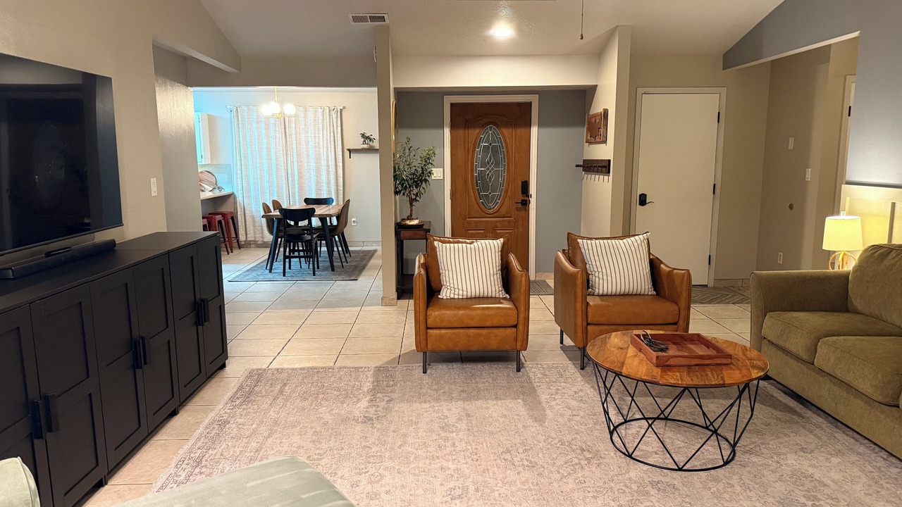 Photo of Livingroom in Farmington