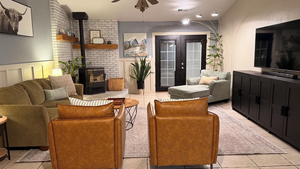 Photo of Livingroom in Farmington