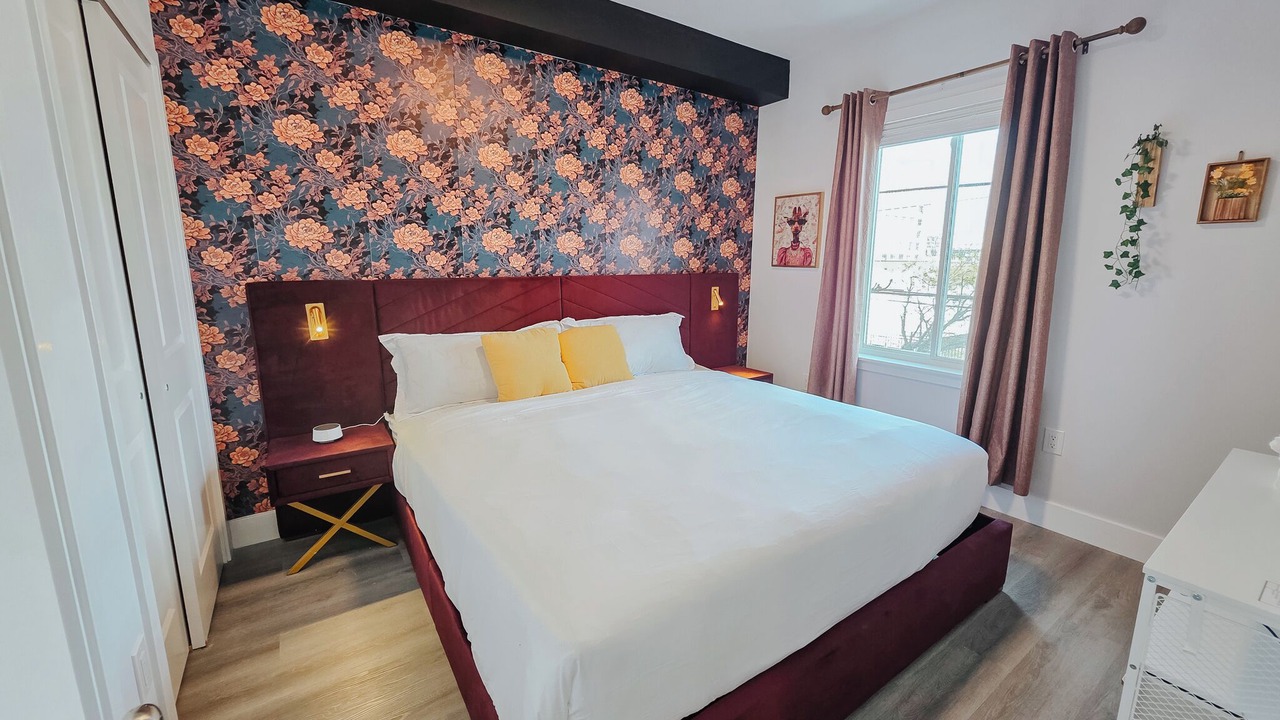 Photo of Bedroom in Center City