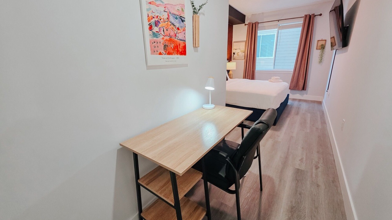 Photo of Bedroom in Center City