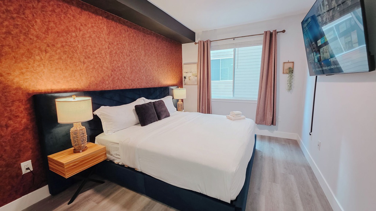 Photo of Bedroom in Center City