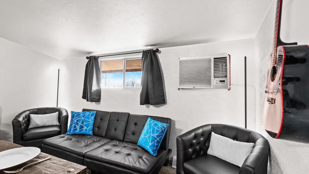 Photo of Livingroom in Sunnyside