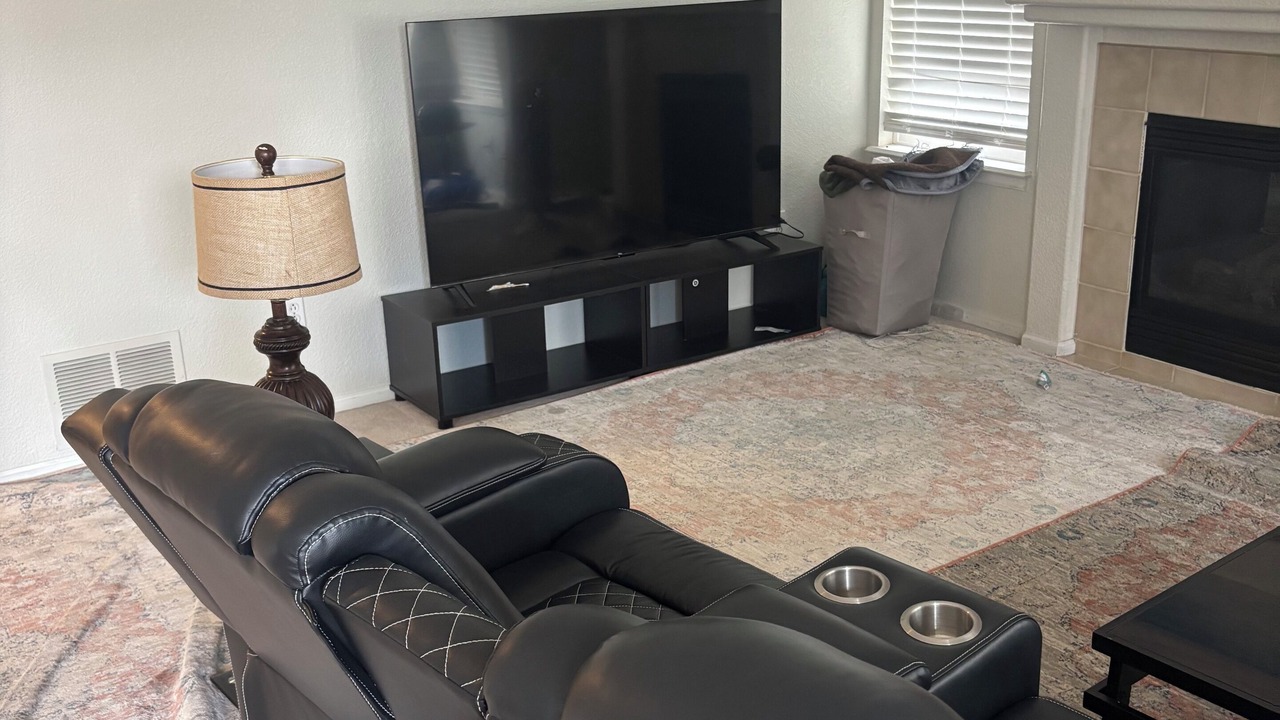 Photo of Livingroom in Lafayette