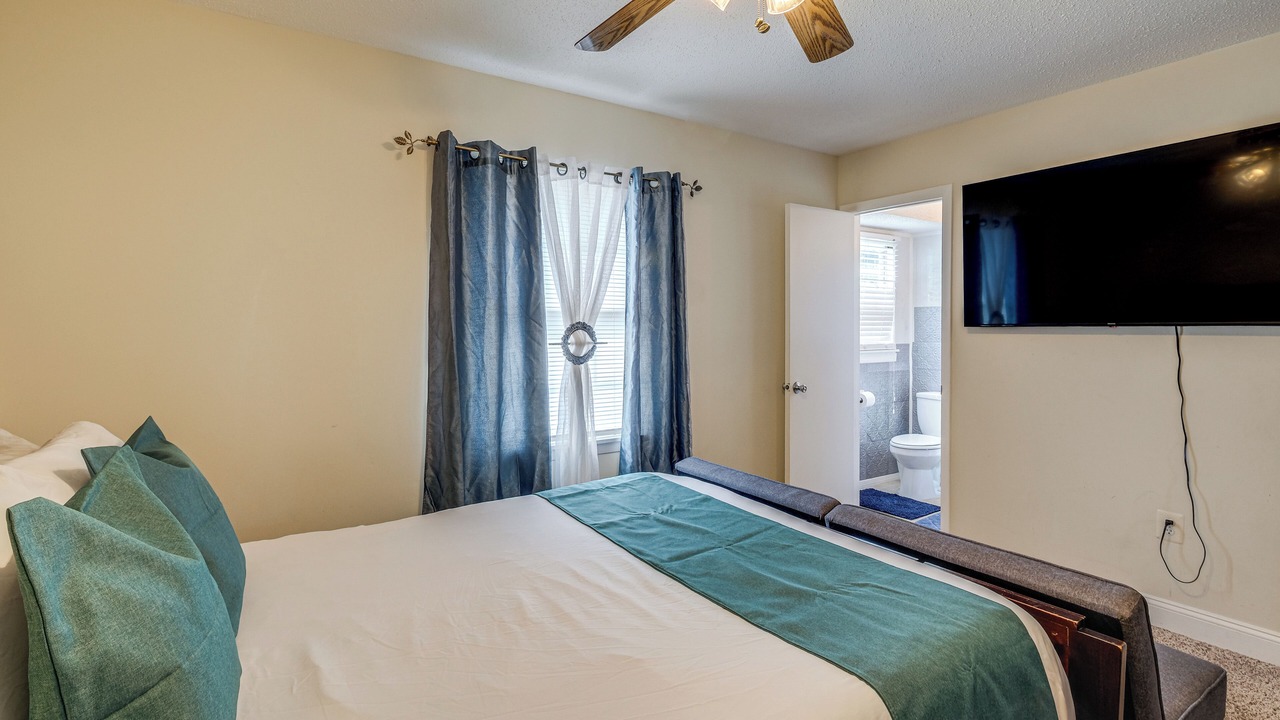 Photo of Bedroom in Oxon Hill-Glassmanor