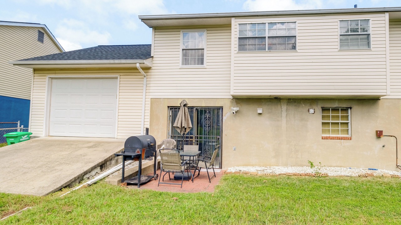 Photo of Others in Oxon Hill-Glassmanor