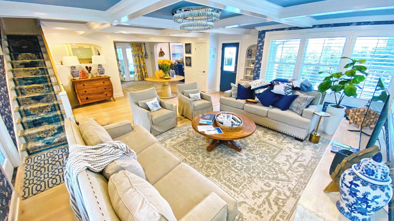 Photo of Livingroom in Pass-a-Grille