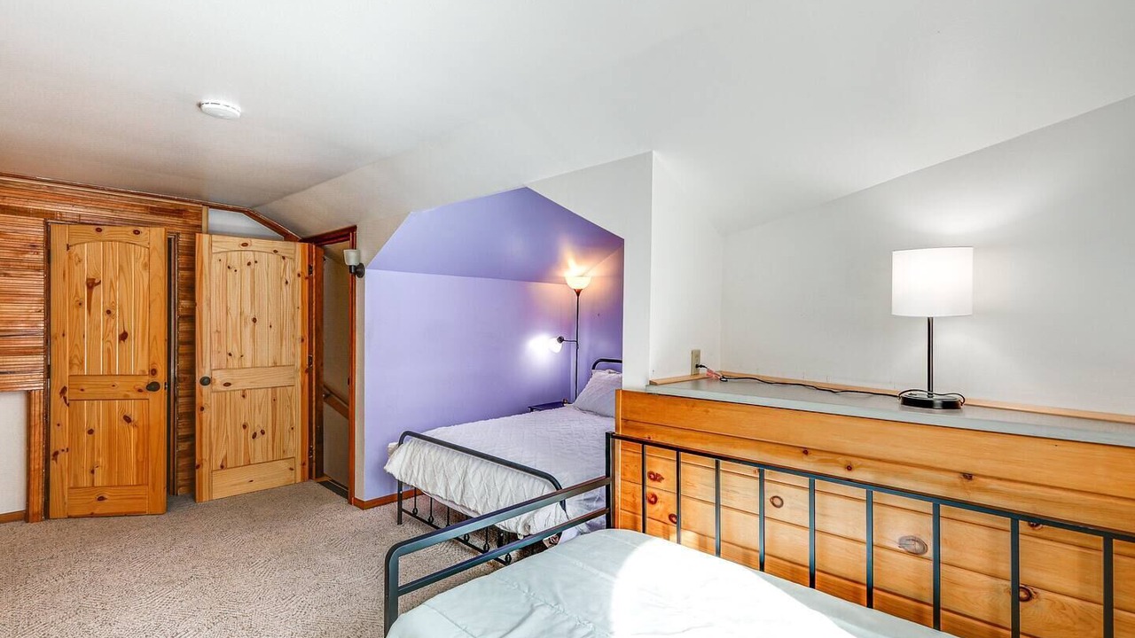 Photo of Bedroom in Fairbanks