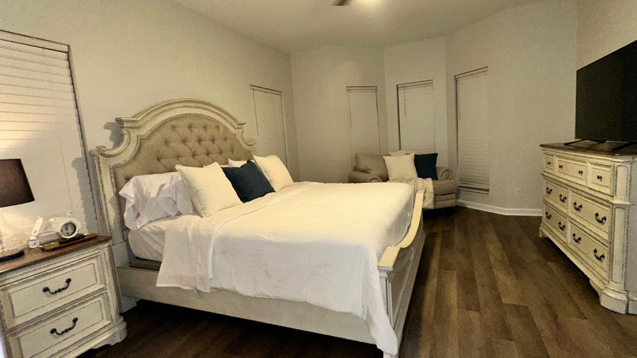 Photo of Bedroom in Pelham