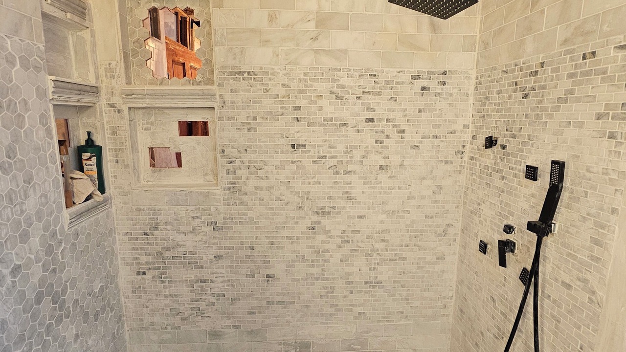 Photo of Bathroom in Old Bethpage