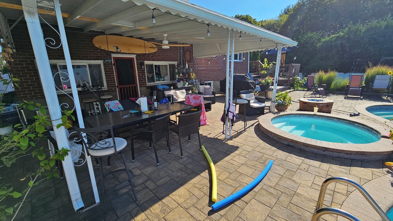 Photo of Outdoor in Old Bethpage