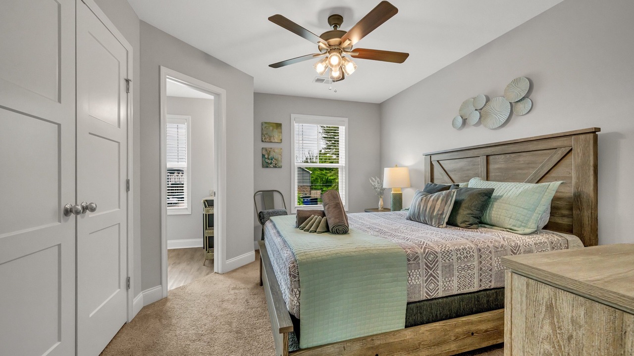 Photo of Bedroom in Green Hills
