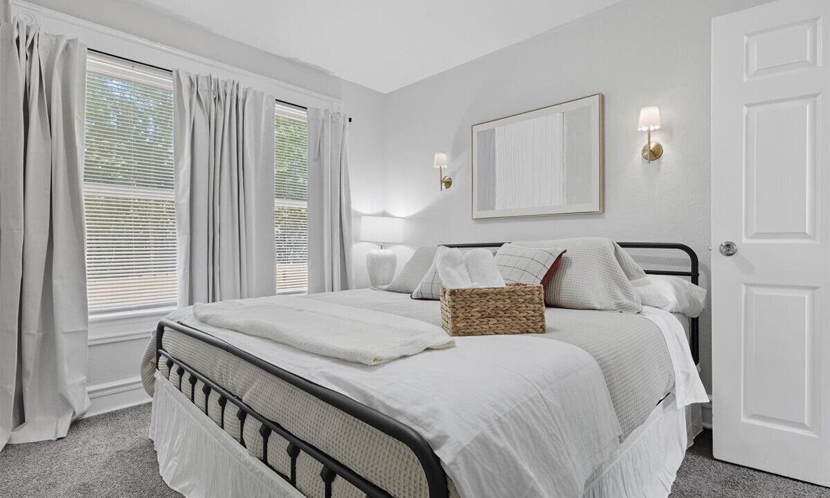 Photo of Bedroom in Alcoa