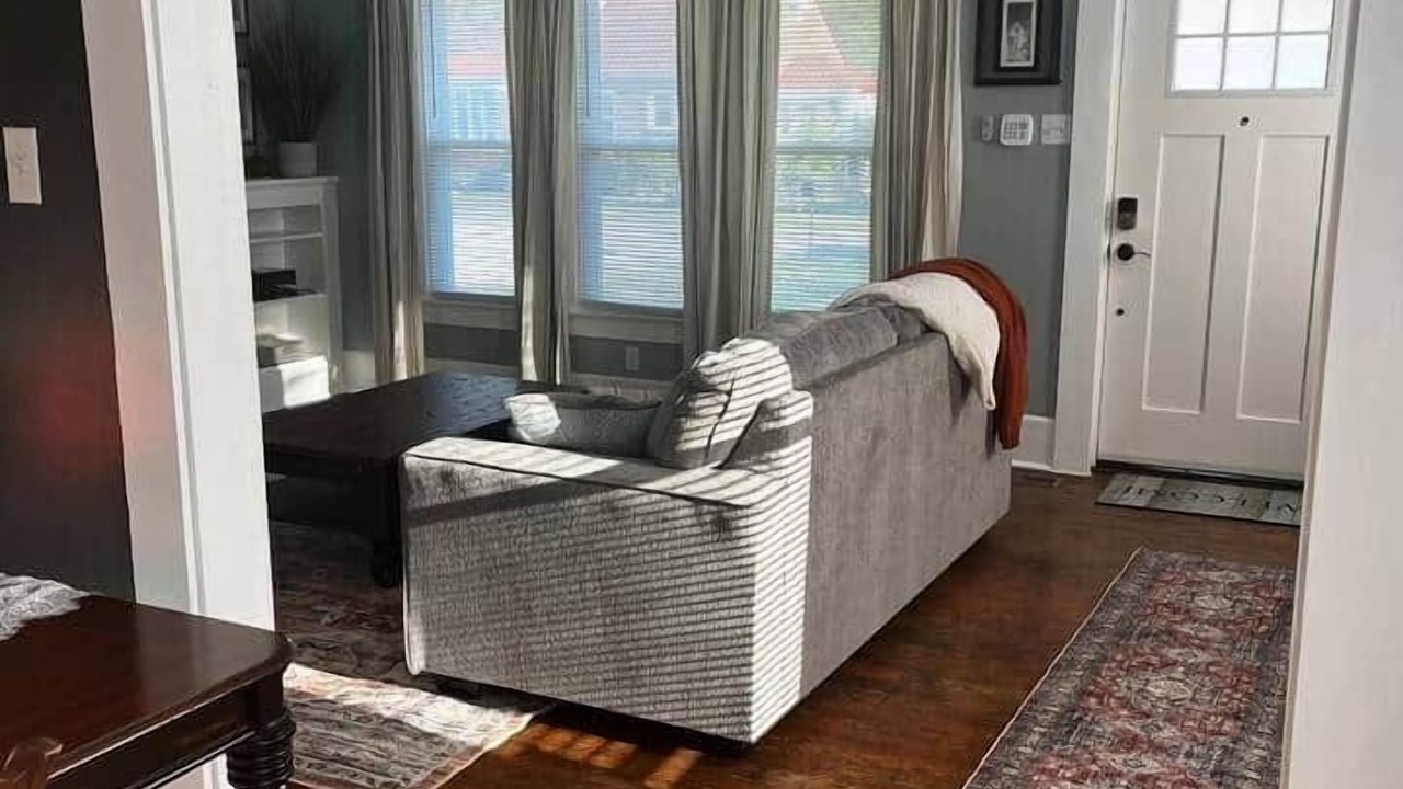 Photo of Livingroom in Bruceton