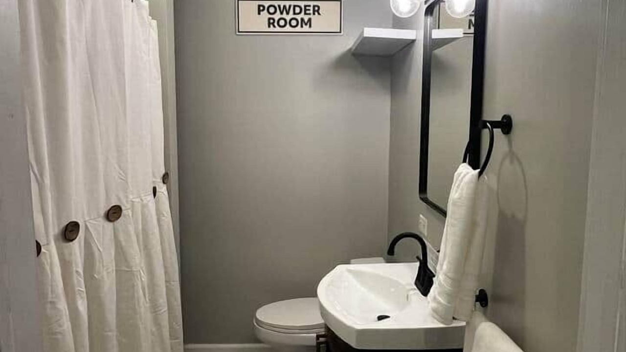 Photo of Bathroom in Bruceton