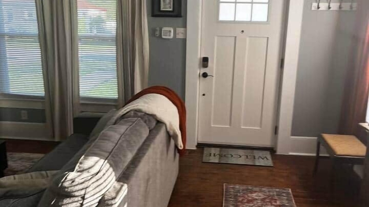 Photo of Livingroom in Bruceton