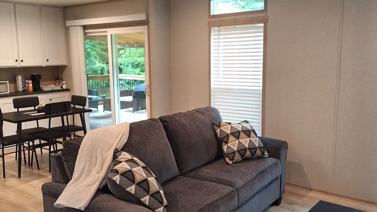 Photo of Livingroom in Woodbine