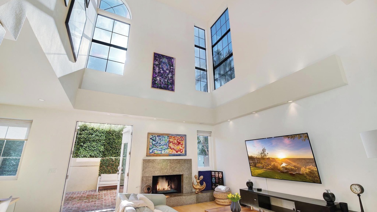 Photo of Livingroom in Marina Peninsula