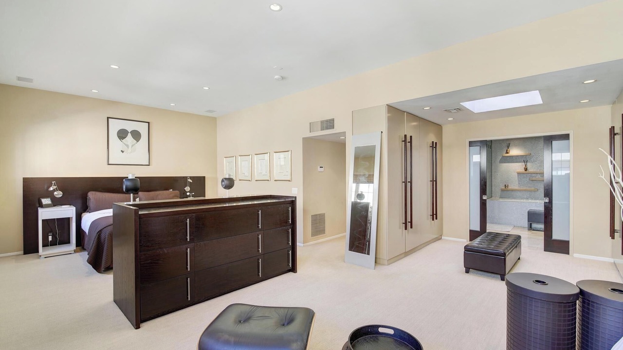 Photo of Bedroom in Marina Peninsula