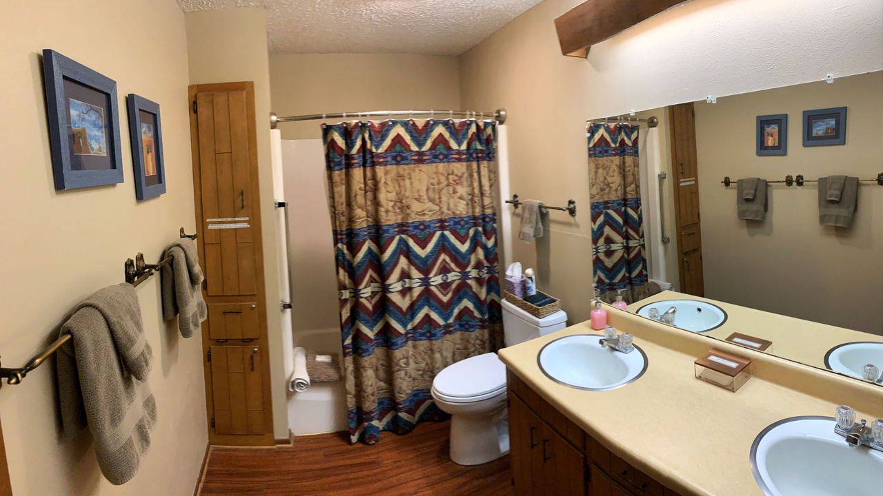 Photo of Bathroom in Barksdale