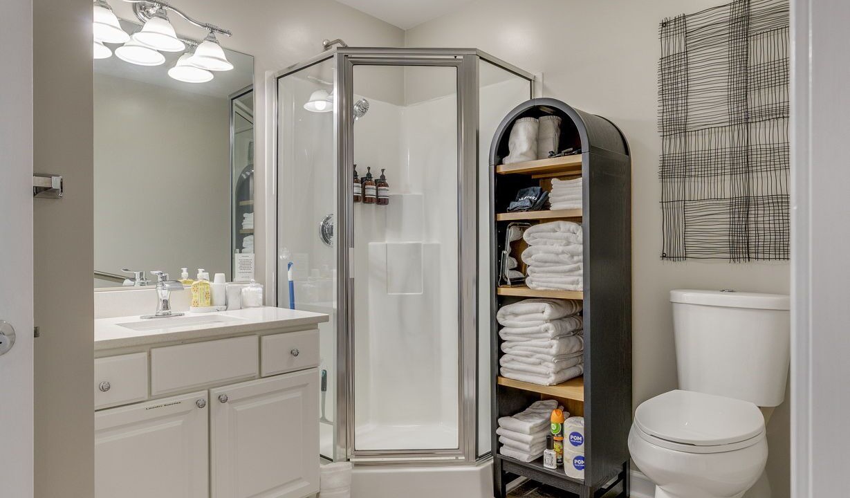 Photo of Bathroom in Bluff City