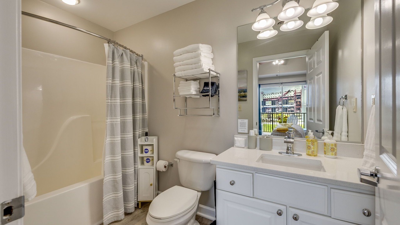 Photo of Bathroom in Bluff City