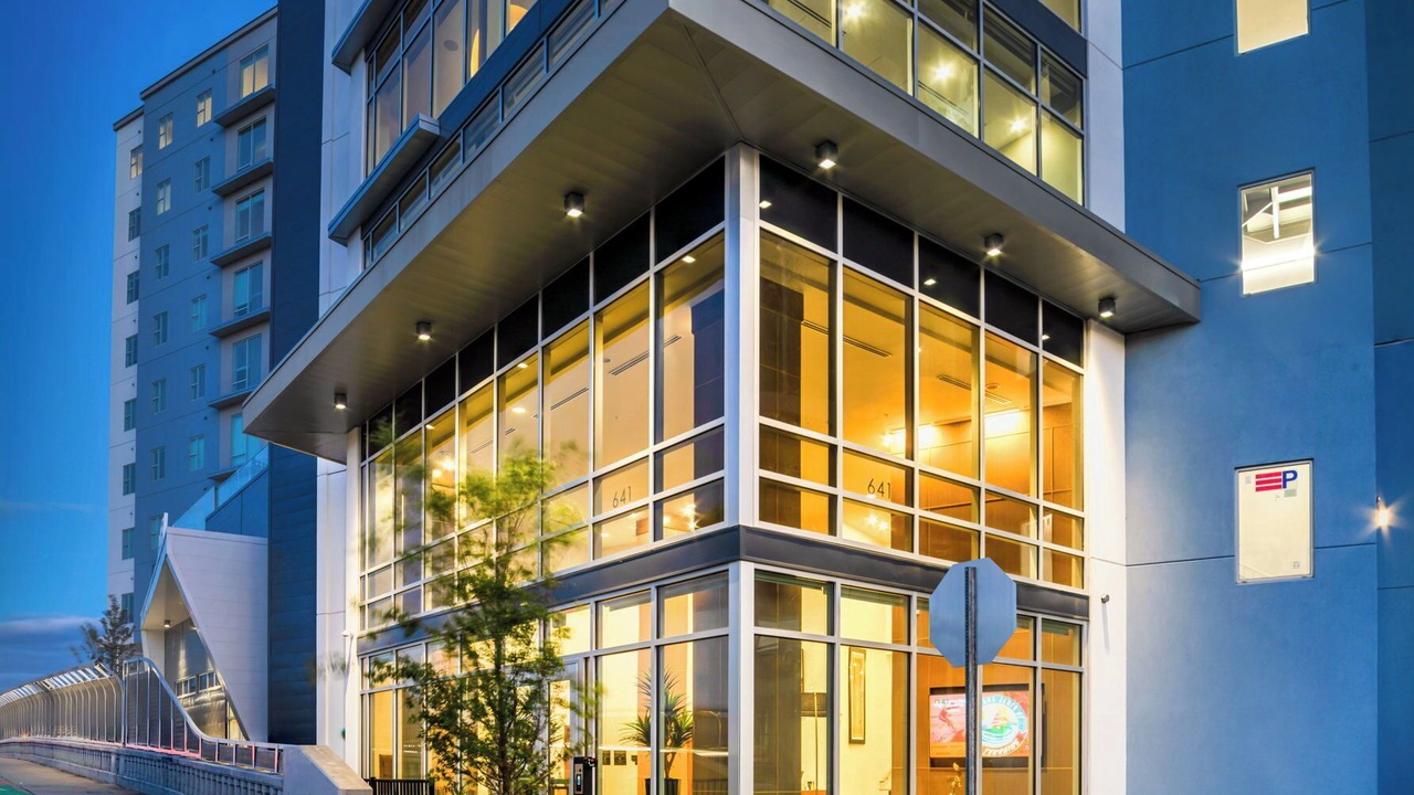Photo of Outdoor in Eighth Avenue