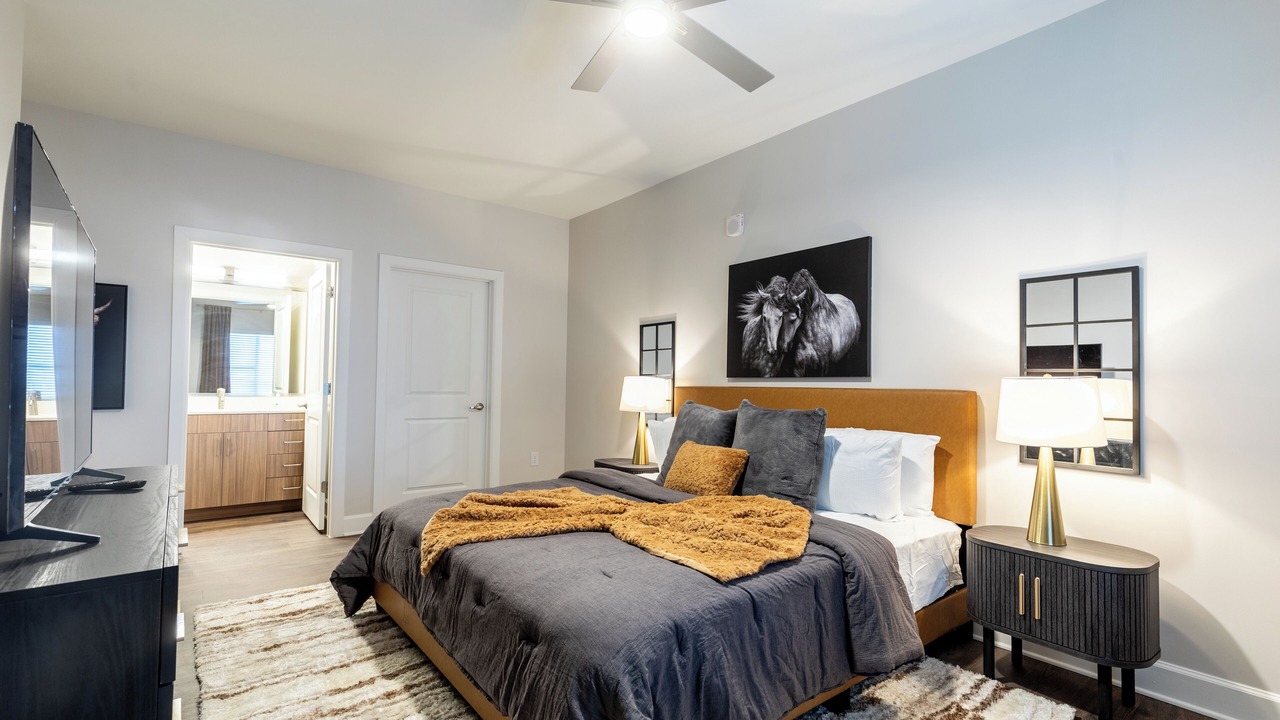 Photo of Bedroom in Eighth Avenue