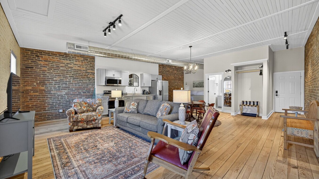 Photo of Livingroom in Fayetteville