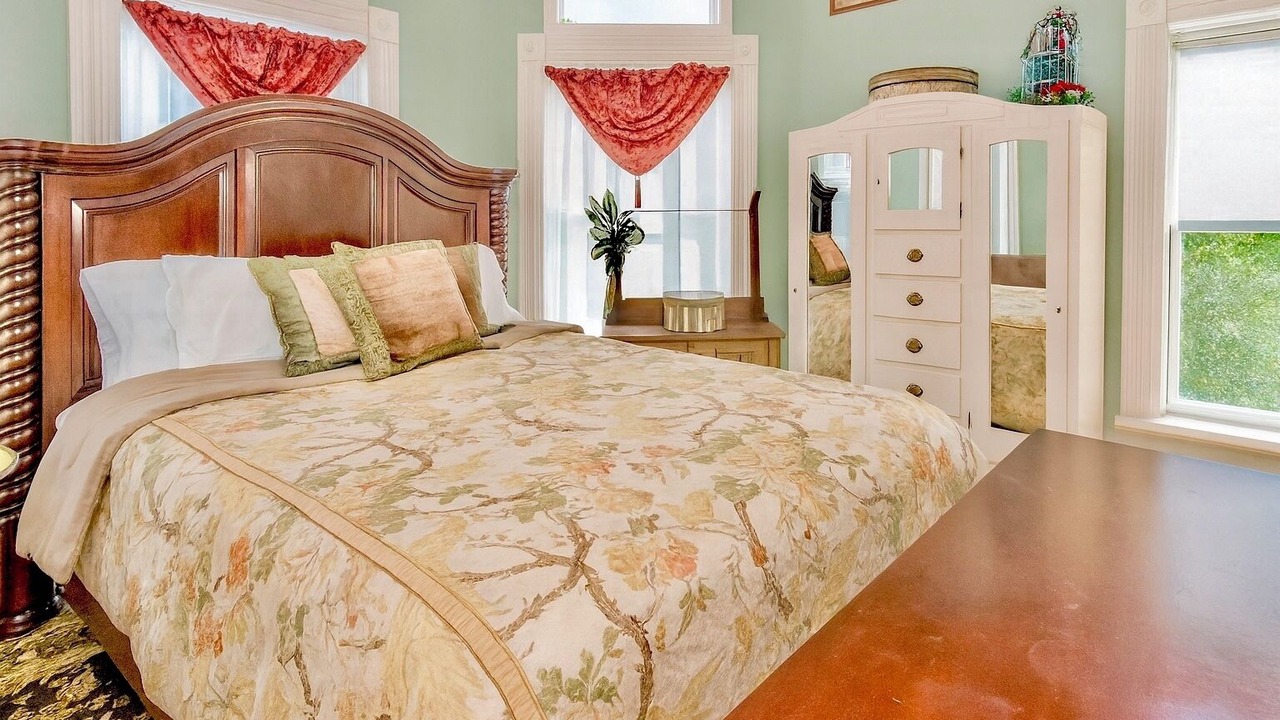 Photo of Bedroom in Tracy City