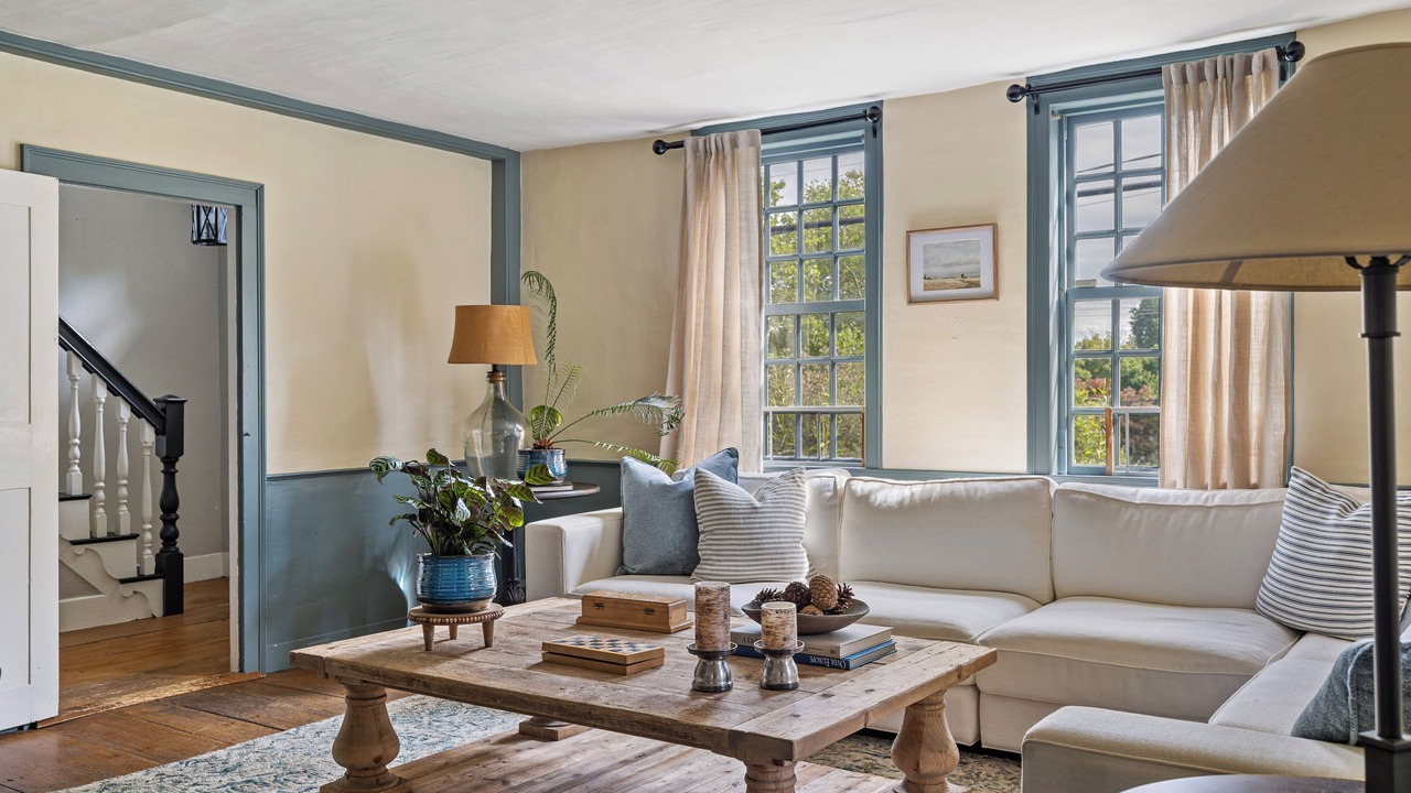 Photo of Livingroom in South Woodstock