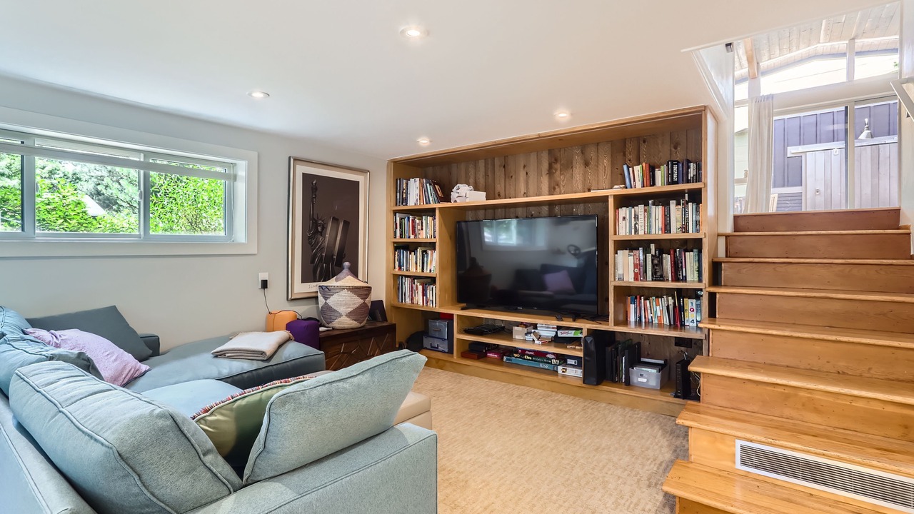 Photo of Livingroom in Old North Boulder