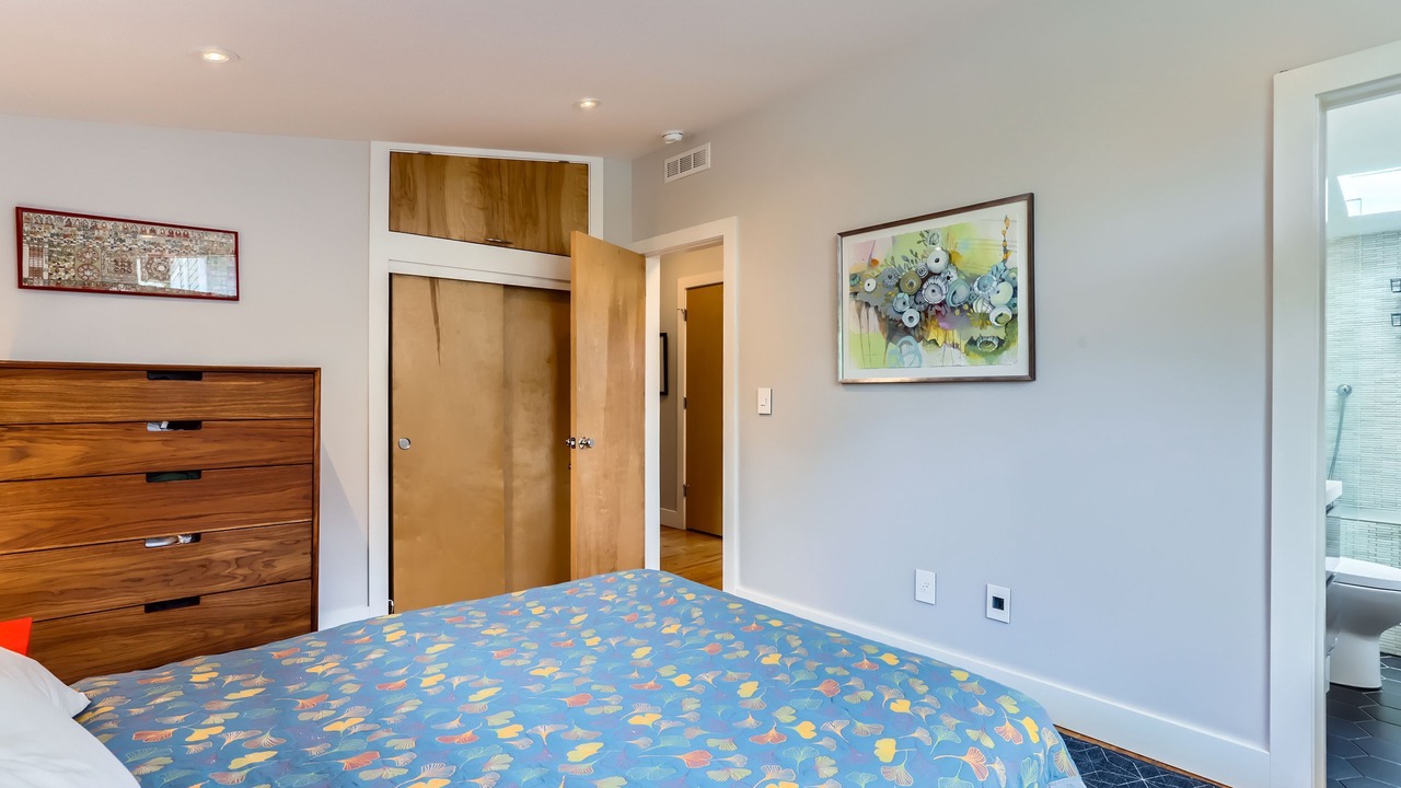 Photo of Bedroom in Old North Boulder