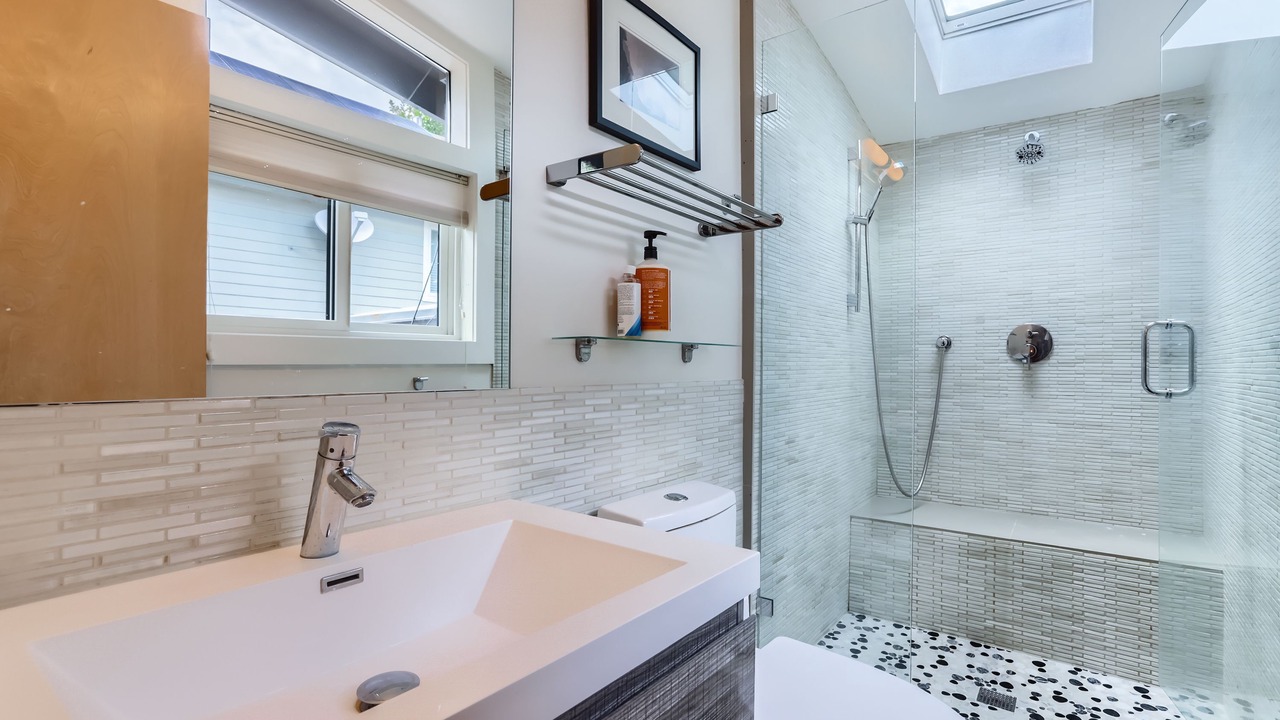 Photo of Bathroom in Old North Boulder