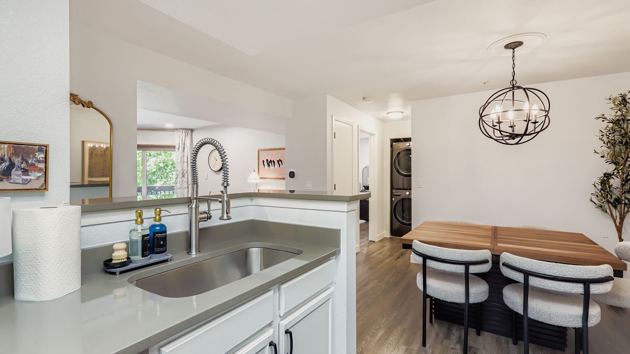Photo of Kitchen in Baseline Sub