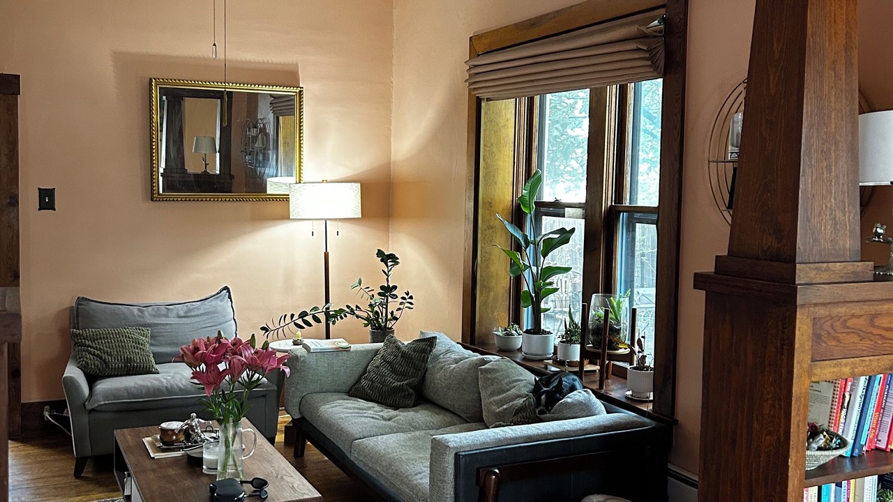 Photo of Livingroom in Whittier